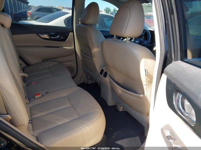 5N1AT2MT6HC816549 Nissan Rogue