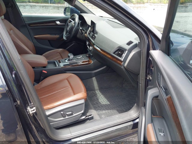 2019 AUDI Q5 WA1ANAFY6K2076851 Photo 4