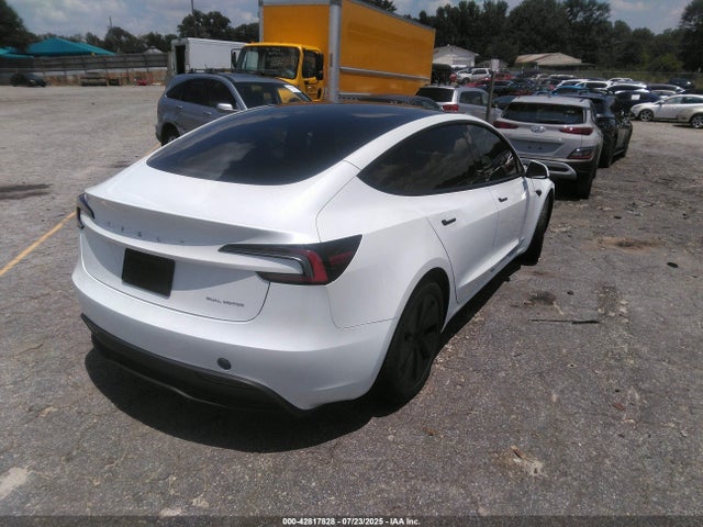 2024 TESLA MODEL 3 5YJ3E1EBXRF732438 Photo 3