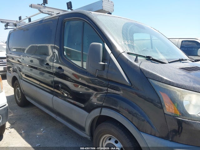 Ford Transit-150 2016 1FTYE1YM9GKB51676 Image 13