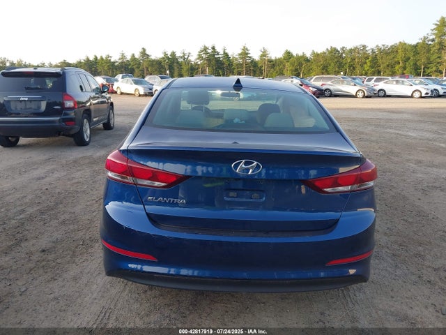 Hyundai Elantra 2017 5NPD84LF6HH189754 Image 16