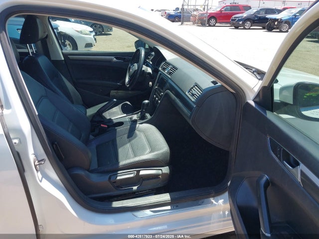 1VWAS7A39GC042253 Volkswagen 1.8t