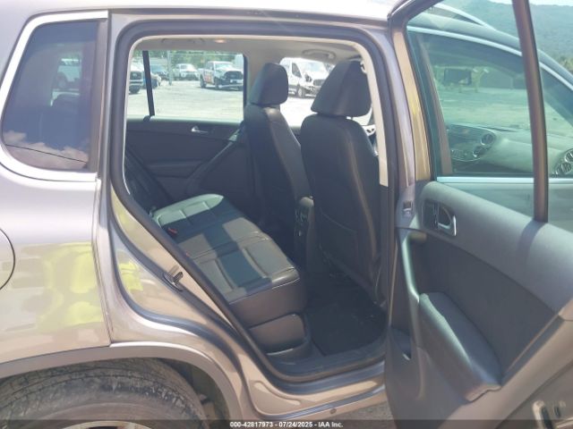 2011 VOLKSWAGEN TIGUAN WVGBV7AX4BW512905 Photo 7