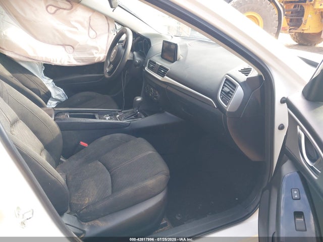 3MZBN1U7XJM229997 Mazda pe