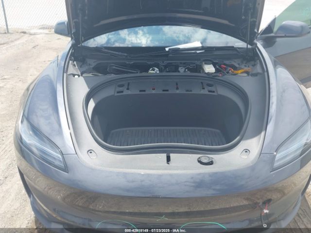 2024 TESLA MODEL 3 5YJ3E1ET1RF821629 Photo 9