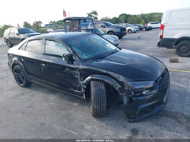 2020 AUDI A3 WAUCUGFF7LA055255 Photo 0