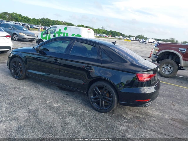 2020 AUDI A3 WAUCUGFF7LA055255 Photo 2