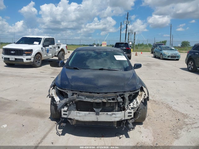 Chevrolet lfv - direct injection, variable valve timing, gen 1 2018 1G1ZD5ST5JF186416 Image 12