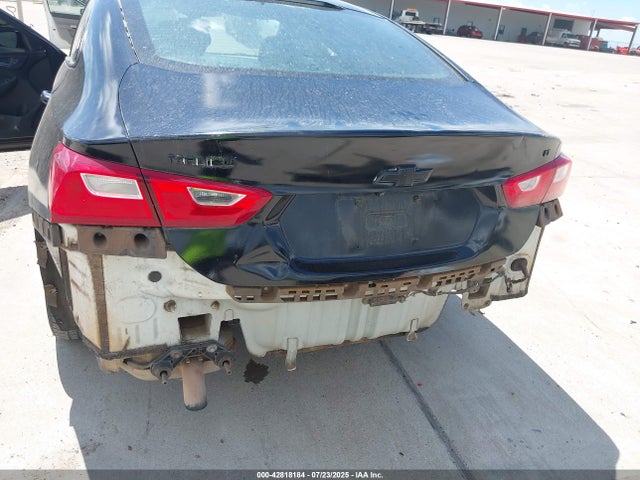 Chevrolet lfv - direct injection, variable valve timing, gen 1 2018 1G1ZD5ST5JF186416 Image 17