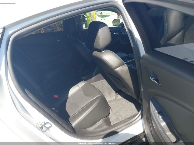 1G1RD6S58HU207725 Chevrolet l3a - di: direct injectio, vvt: variable valve timing, hybrid, gen 1