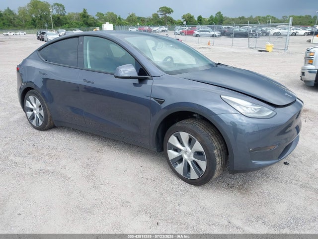 2023 TESLA MODEL Y 7SAYGDEE4PF613988 Photo 0