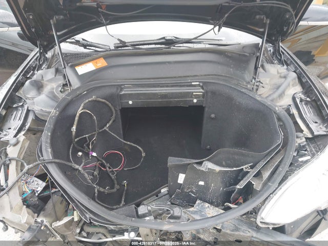 2014 TESLA MODEL S 5YJSA1S12EFP37727 Photo 9