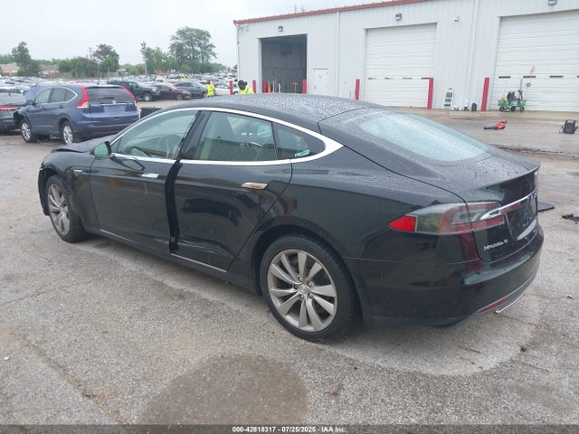 2014 TESLA MODEL S 5YJSA1S12EFP37727 Photo 2
