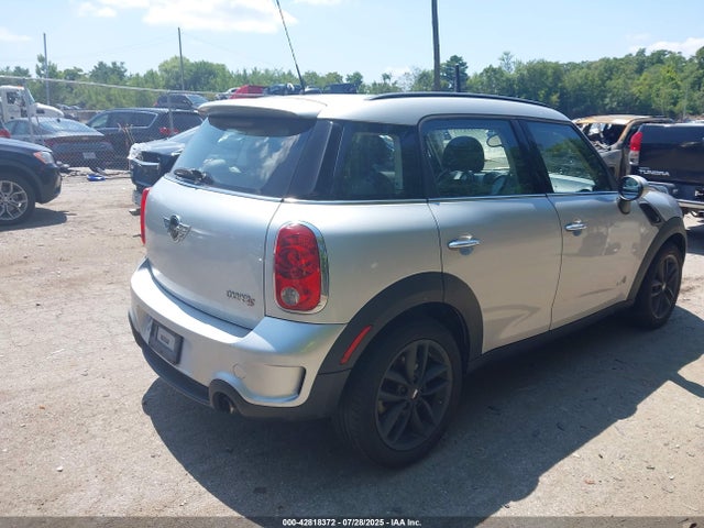 2013 MINI COUNTRYMAN WMWZC5C53DWP32884 Photo 3