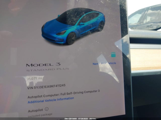 5YJ3E1EA9KF411245 Tesla 2019