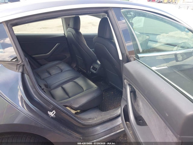 2019 TESLA MODEL 3 5YJ3E1EA9KF411245 Photo 7