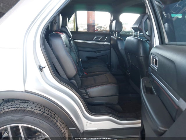 1FM5K8GT1HGA70264 Ford EXPLORER SPORT