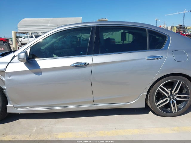 1HGCR3F92HA035138 Honda Accord Touring V6
