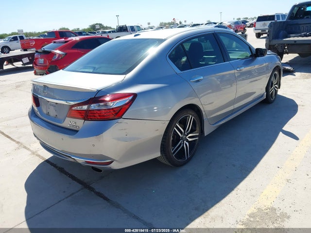 1HGCR3F92HA035138 Honda Accord Touring V6
