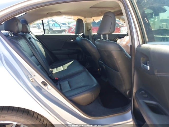 1HGCR3F92HA035138 Honda Accord Touring V6