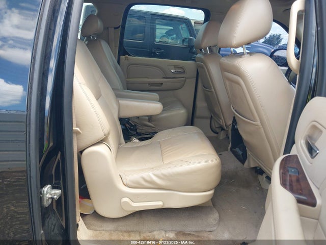 2010 CADILLAC ESCALADE ESV 1GYUCJEF5AR218986 Photo 7