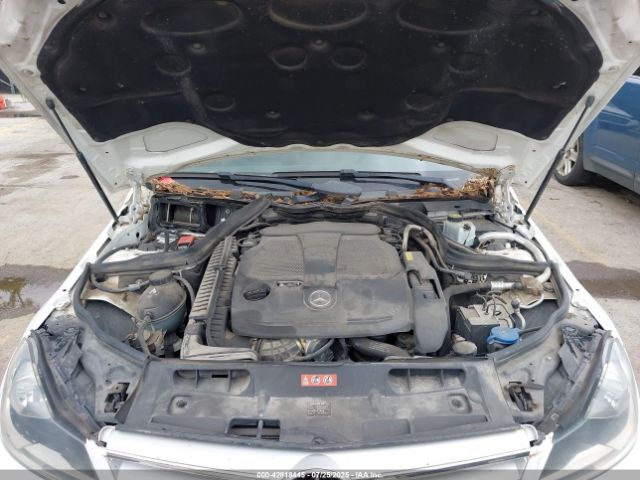 2013 MERCEDES-BENZ C 300 WDDGF8AB9DR278169 Photo 9