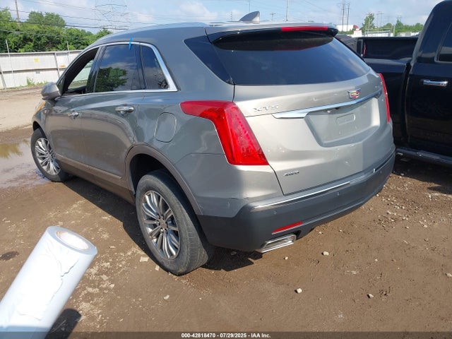 2019 CADILLAC XT5 1GYKNDRS7KZ138181 Photo 2