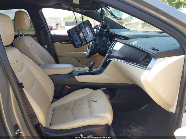 2019 CADILLAC XT5 1GYKNDRS7KZ138181 Photo 4