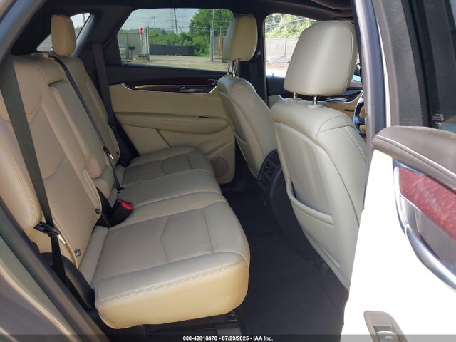 2019 CADILLAC XT5 1GYKNDRS7KZ138181 Photo 7