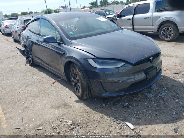 2022 TESLA MODEL X 7SAXCBE51NF360766 Photo 0