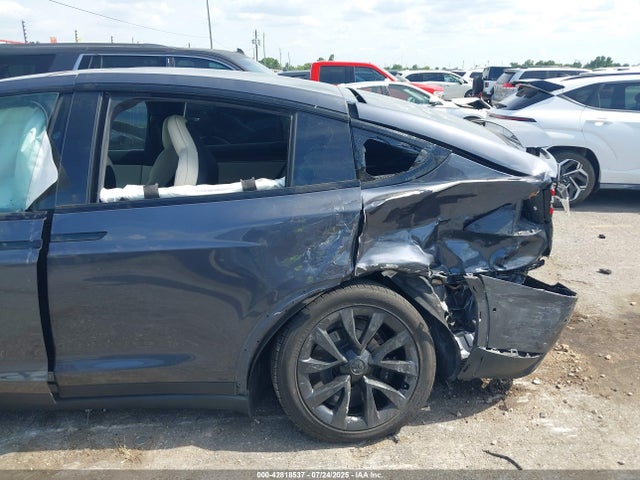 2022 TESLA MODEL X 7SAXCBE51NF360766 Photo 5