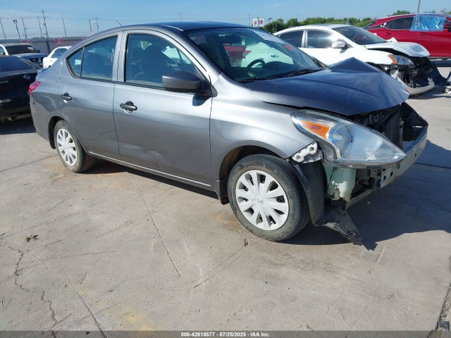 Nissan Versa 2019 3N1CN7AP4KL831268 zdjęcie główne