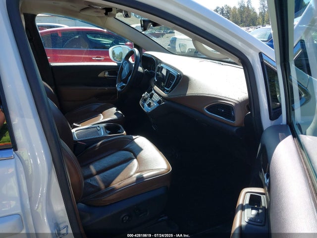 2C4RC1N76JR359256 Chrysler Pacifica
