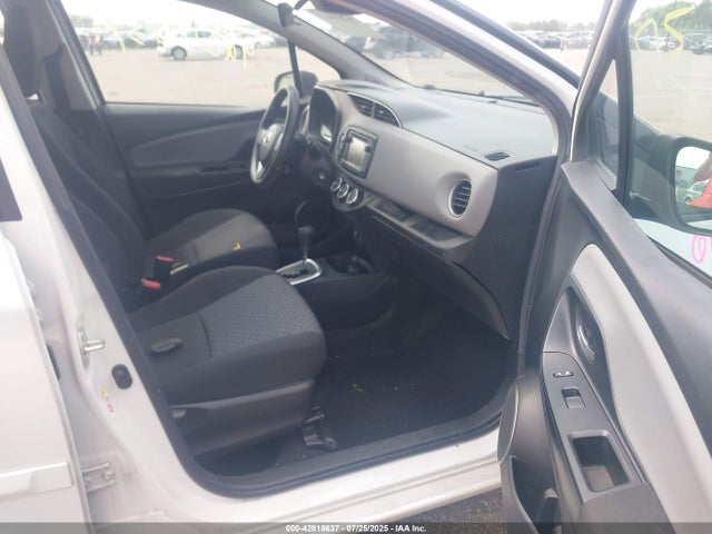 VNKKTUD38HA077014 Toyota 1nz-fe