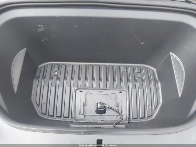 Tesla Model Y 2023 7SAYGDEE9PF772828 Image 10