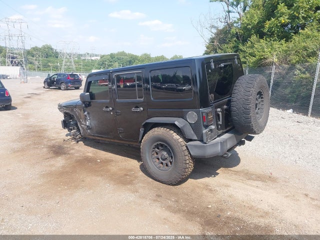 1C4BJWDG4HL710335 Jeep Wrangler