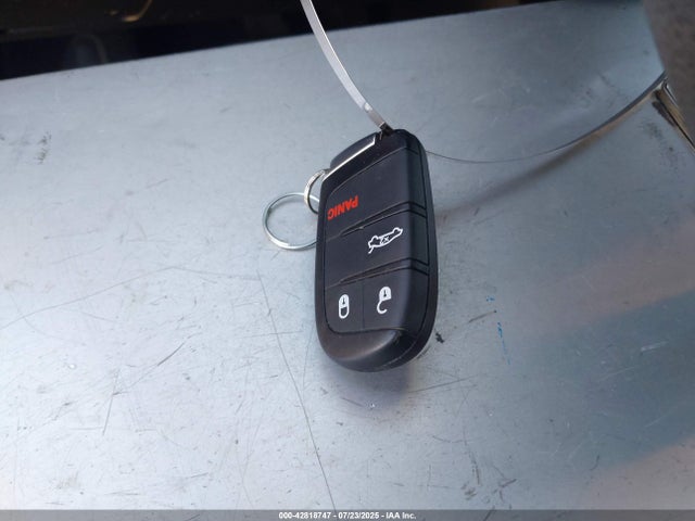 1C3CCCAB0FN691794 Chrysler 2015