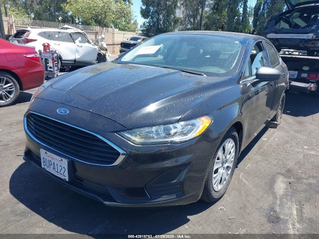 3FA6P0G7XLR171132 Ford 2020