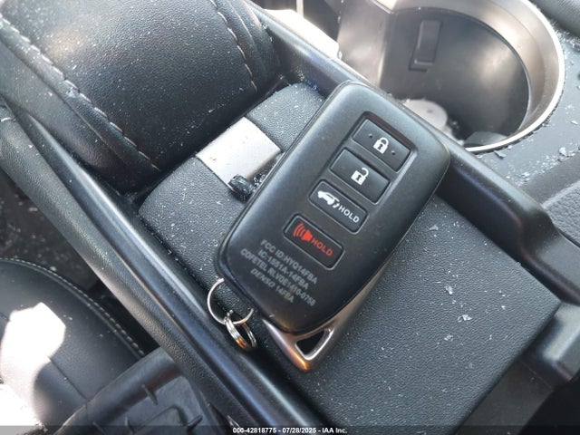 JTJBJRBZ6H2067155 Lexus 2ar-fxe, 2jm, 2fm