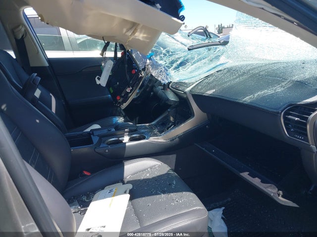 JTJBJRBZ6H2067155 Lexus 2ar-fxe, 2jm, 2fm