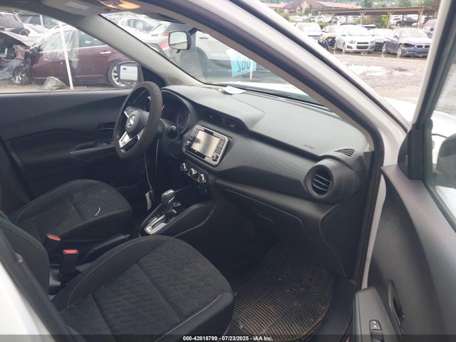 Nissan 2021 2021 3N1CP5BVXML485693 Image 5