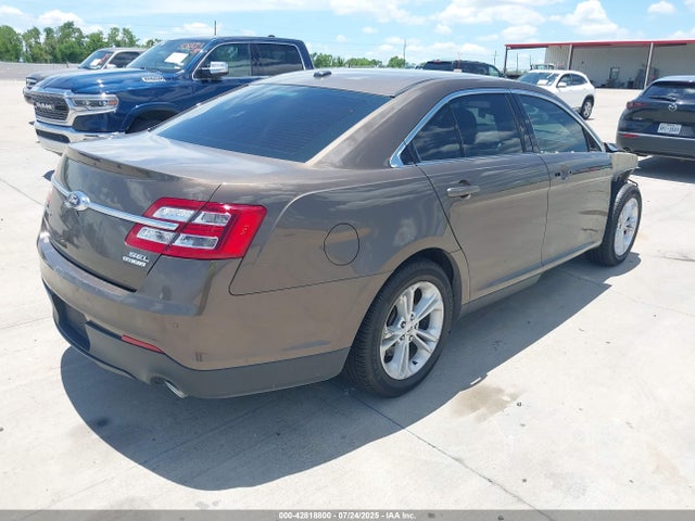 Ford 2016 2016 1FAHP2E80GG121935 Image 4