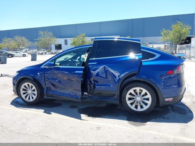 5YJXCAE25LF235506 Tesla 2020
