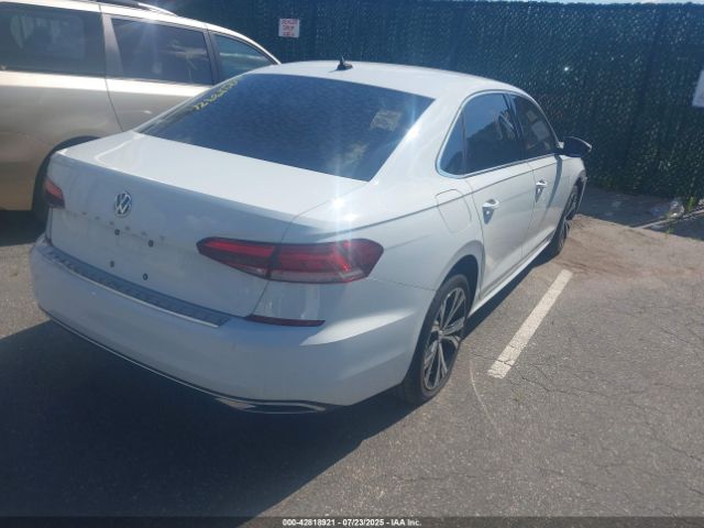 2022 VOLKSWAGEN PASSAT 1VWSA7A30NC004804 Photo 3