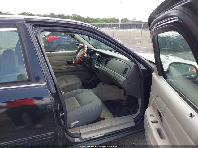 Aukcja sprzedaży 2011 Ford Crown Victoria Police Interceptor, vin: 2FABP7BV9BX141326, numer aukcji: 42818928
