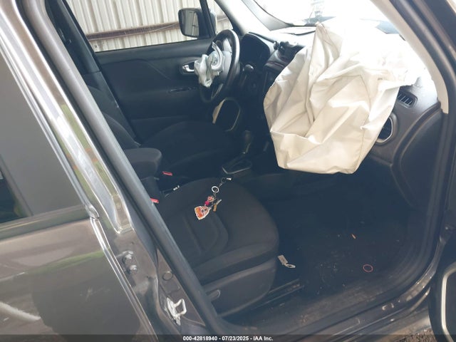 ZACNJABB1LPL74930 Jeep Renegade