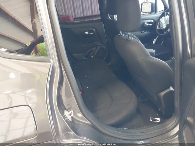ZACNJABB1LPL74930 Jeep Renegade