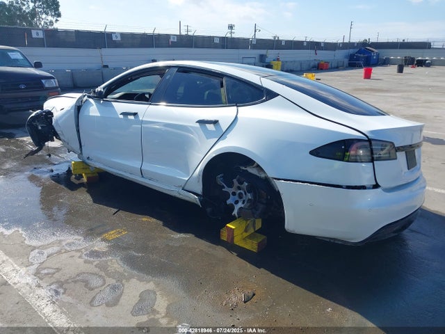 2022 TESLA MODEL S 5YJSA1E5XNF483988 Photo 2
