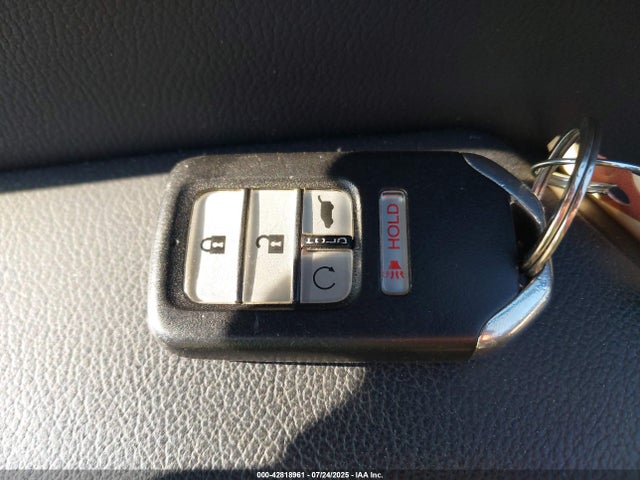 Honda lfb2 2022 5J6RT6H84NL008243 Image 11