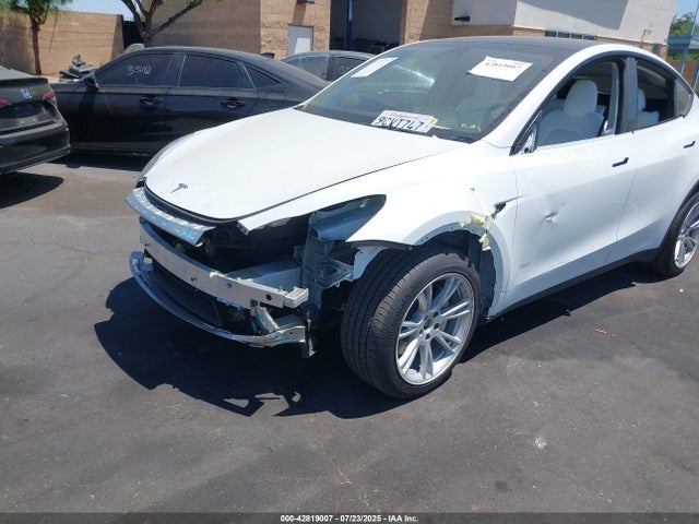 2022 TESLA MODEL Y 7SAYGDEE4NF542868 Photo 5
